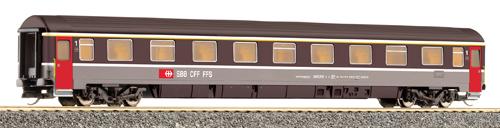Passenger car 1st class type Eurofima in EuroCity livery<br /><a href='images/pictures/Tillig/13532.jpg' target='_blank'>Full size image</a>